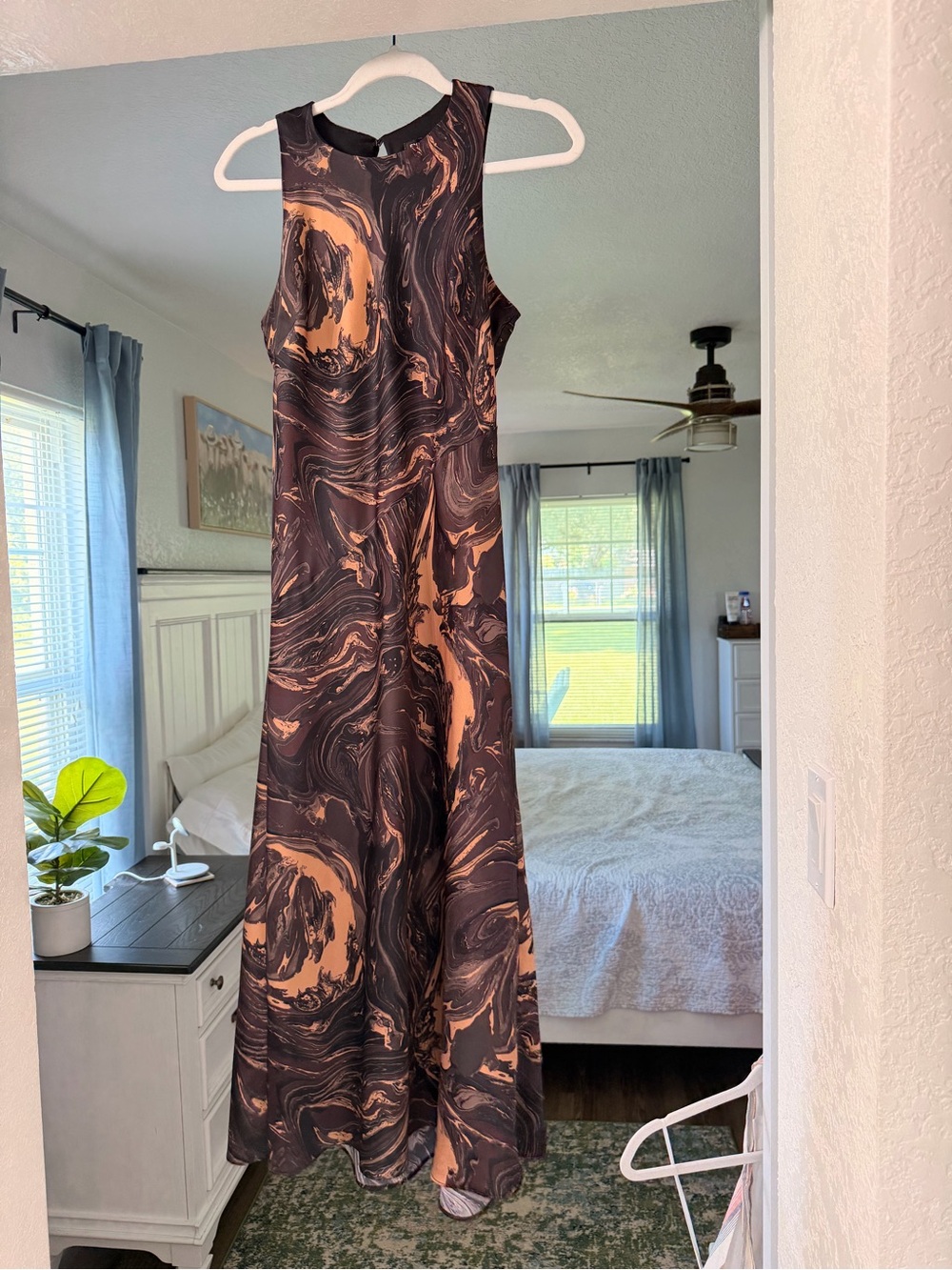 Express Sleeveless Black and Brown Marble-Print Midi Dress